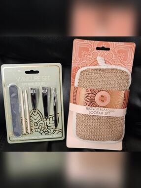 Woven Flaxseed Loofah with Manicure set NWT